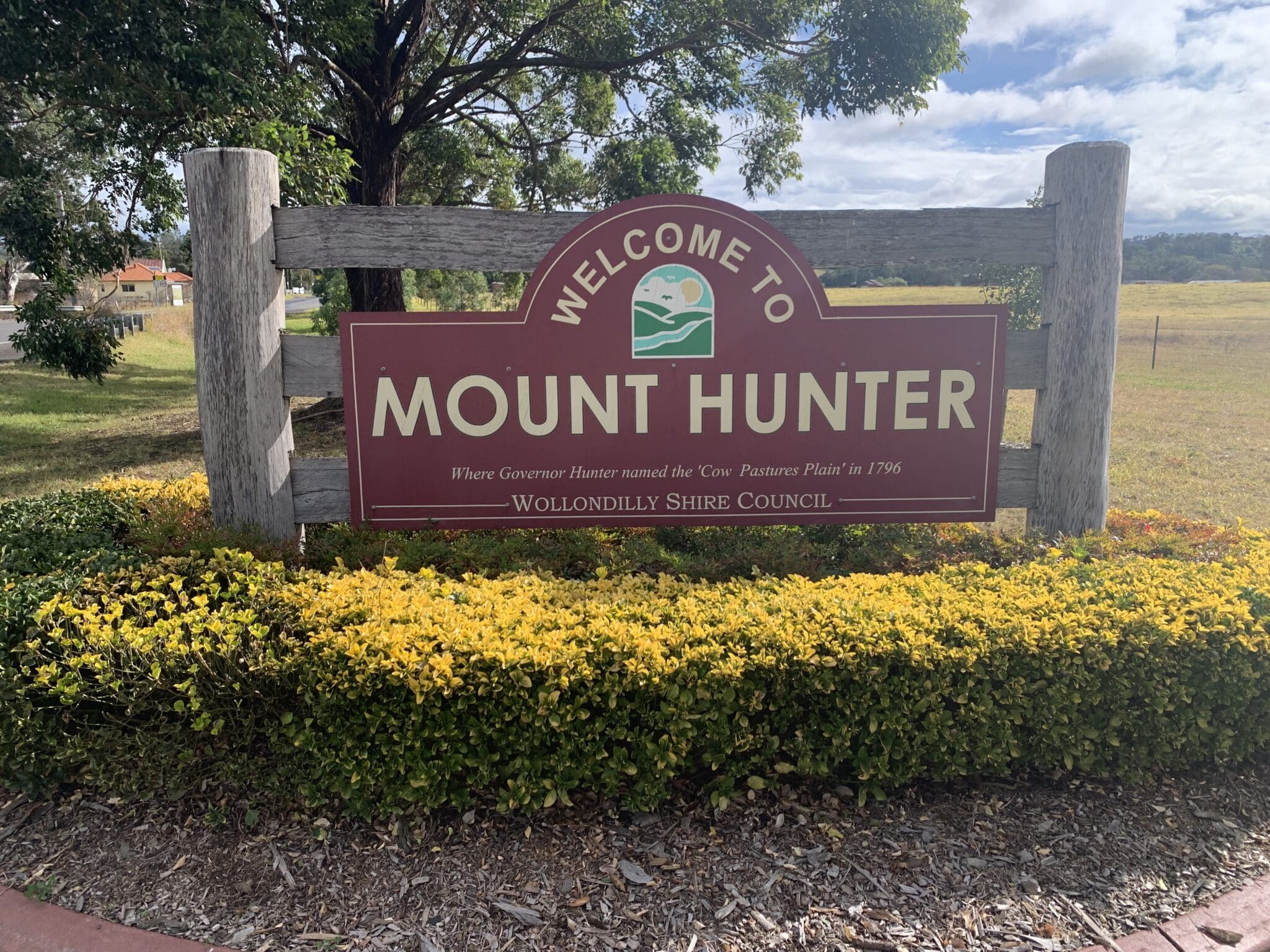 Pestgo is based in mount Hunter Welcome to Mount Hunter Sign
